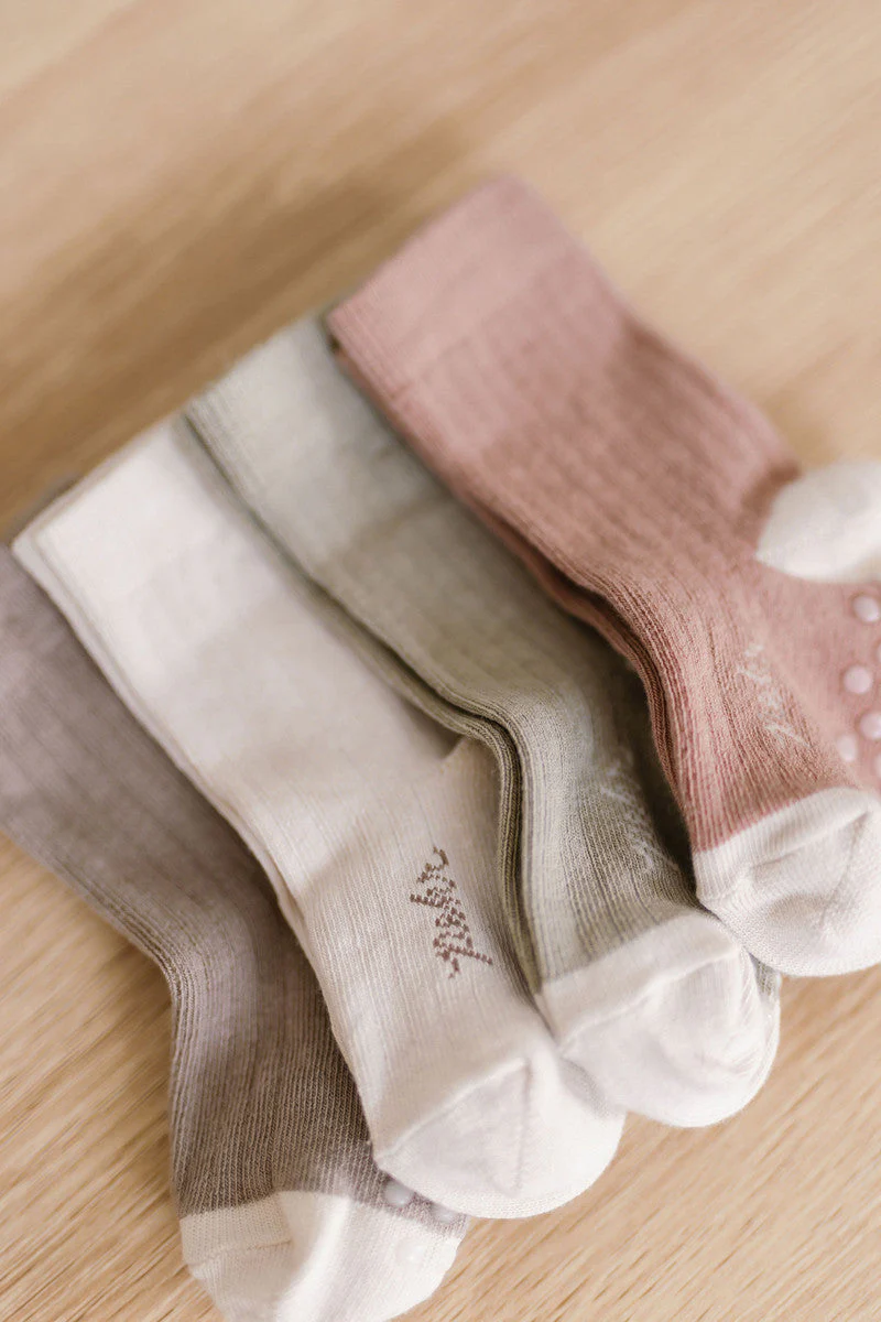Crew Socks with grips 3 Pack - Natural - Image 4