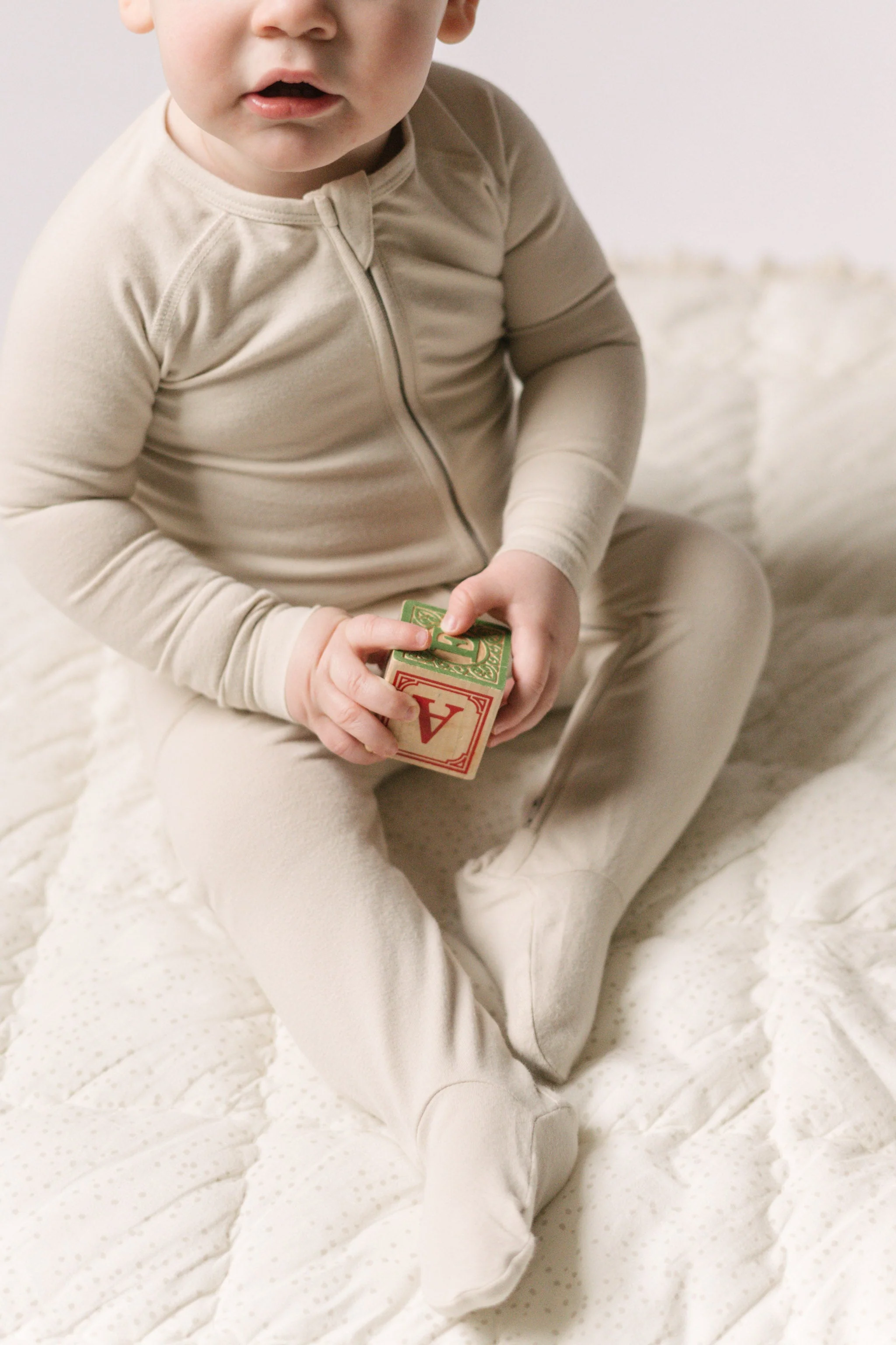 Essentials Baby Sleeper - Natural - Image 9