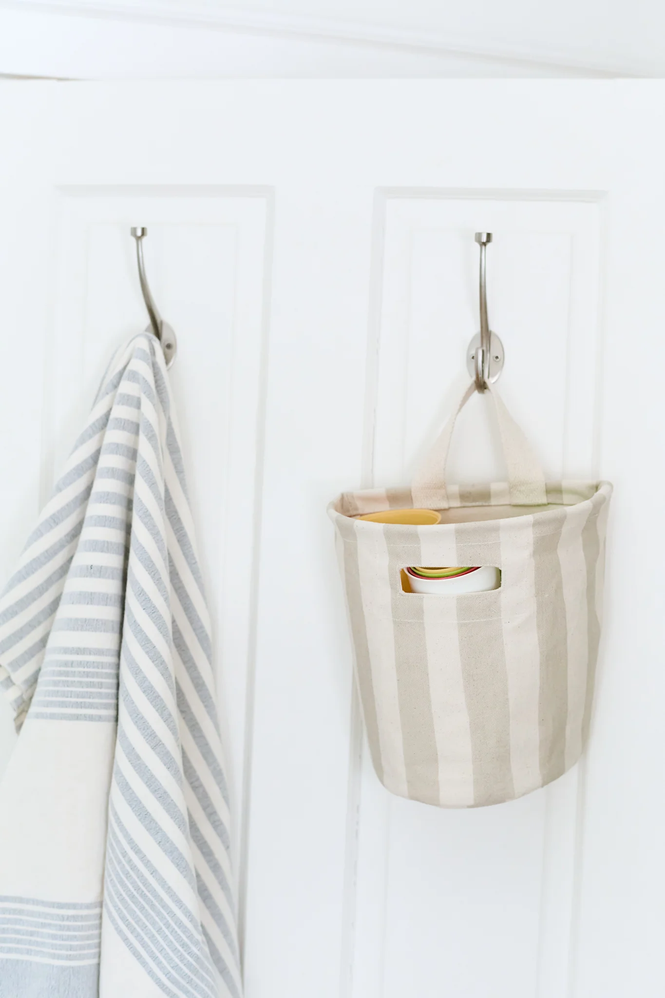 Hanging Basket - Taupe - Image 3