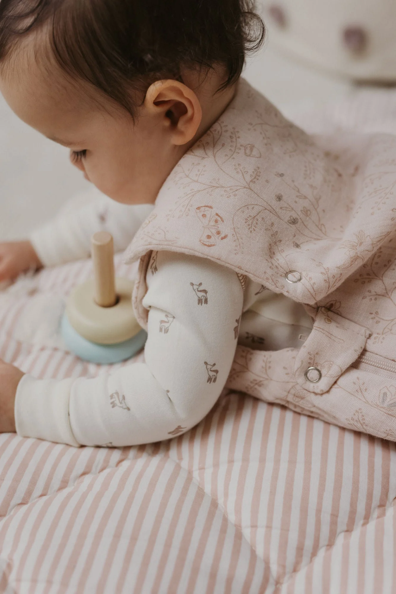 1.7 TOG Sleep Bag - Secret Garden - Image 3