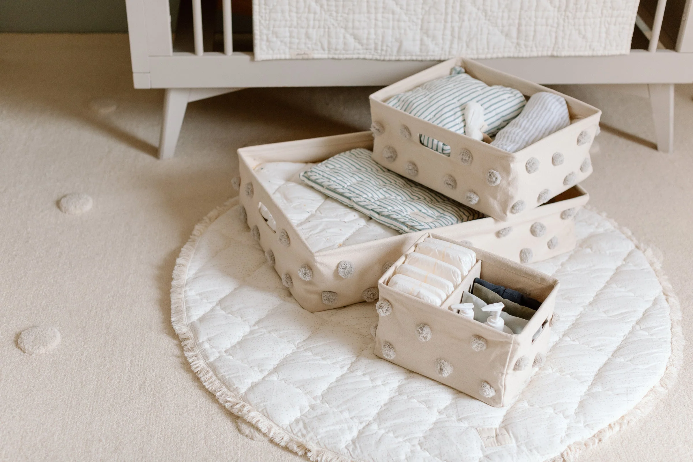Pom Pom Hideaway Caddy Organizer - Grey - Image 3