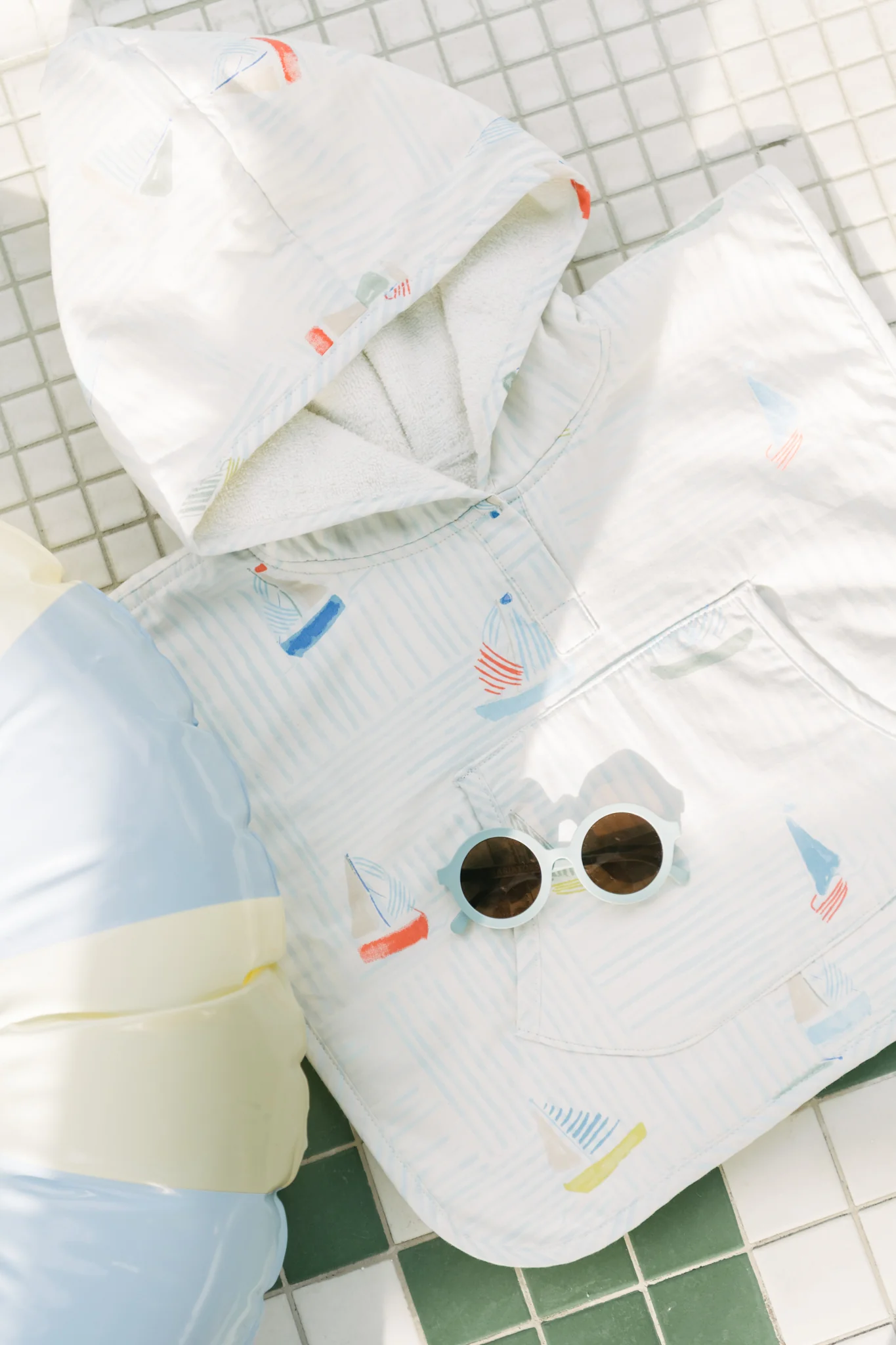 Hooded Poncho Towel - Set Sail - Image 9
