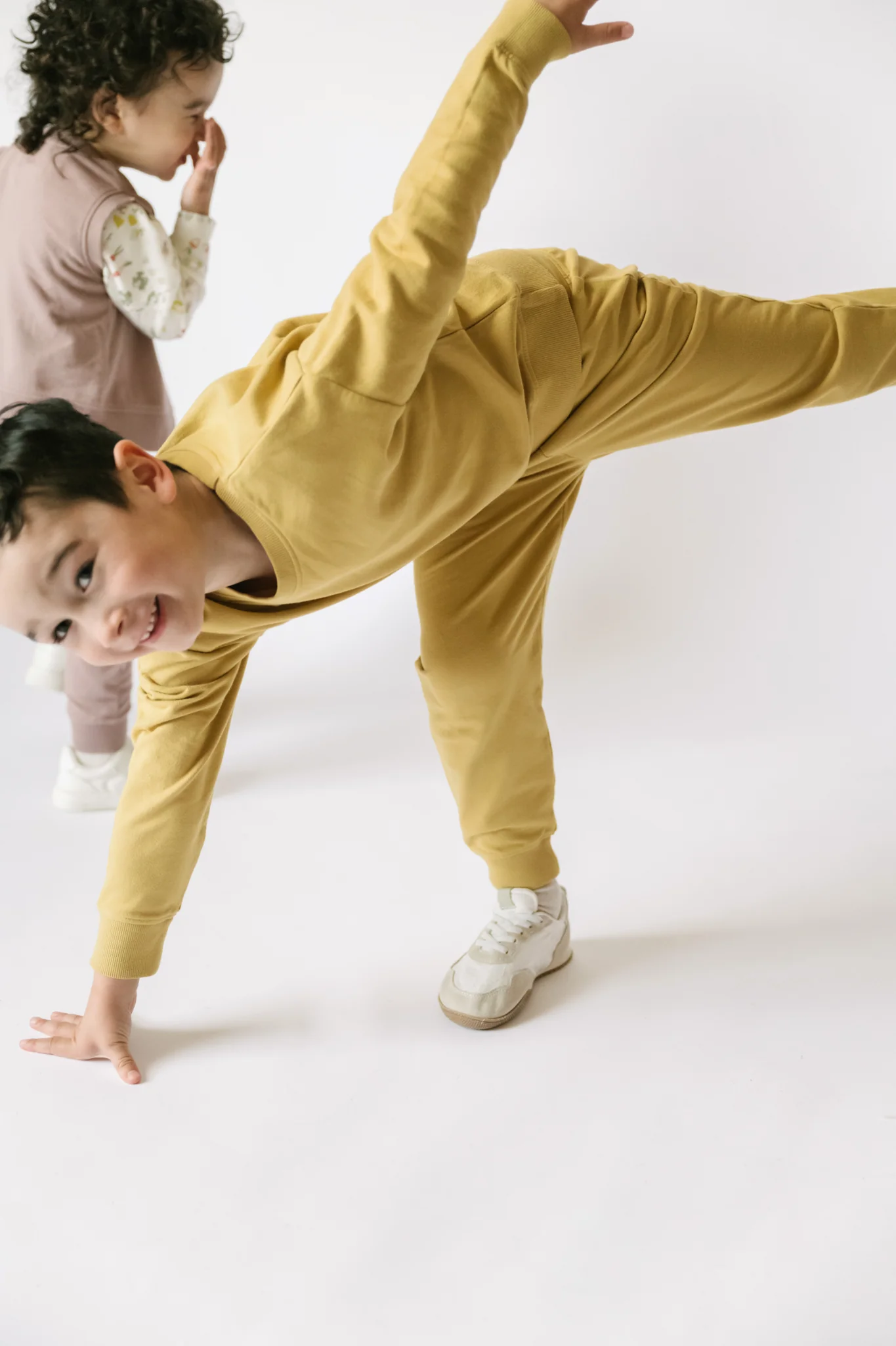 French Terry Kids Jogger - Dijon - Image 4