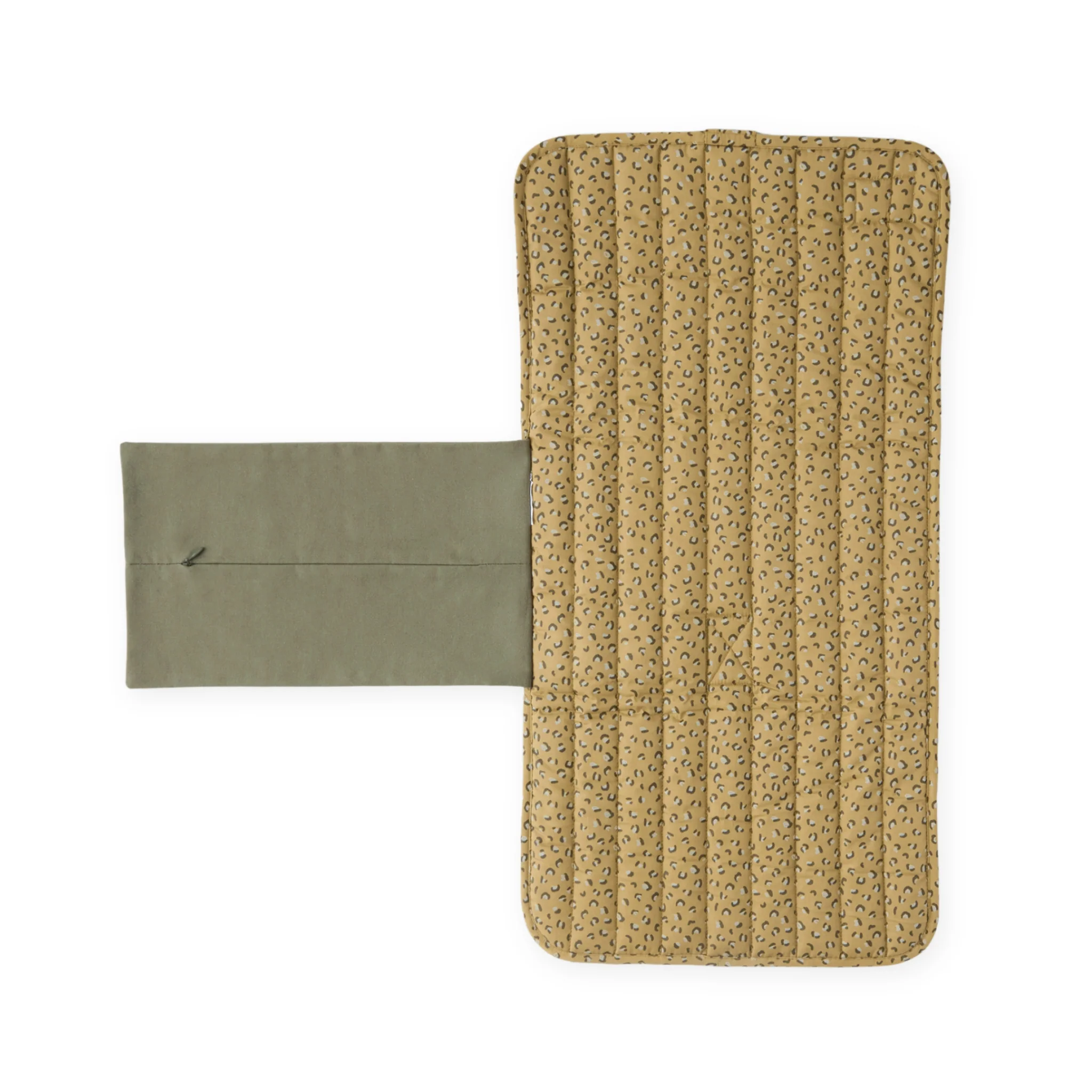 On The Go Portable Changing Pad - Spotted - Image 2