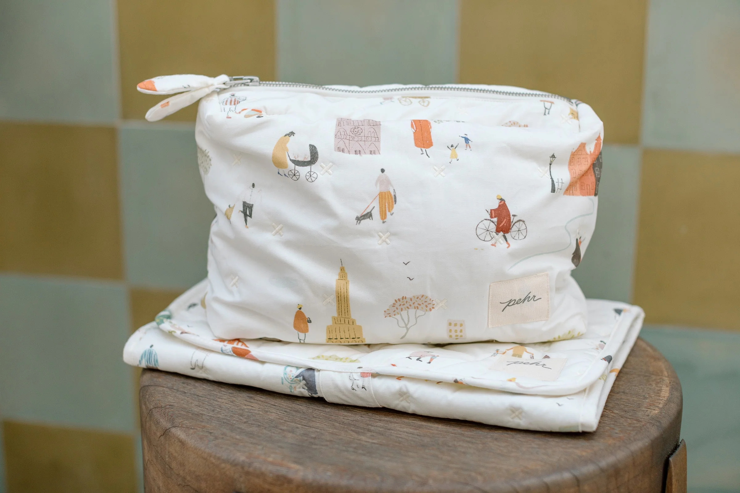 On The Go Pouch - Explore the World - Image 5