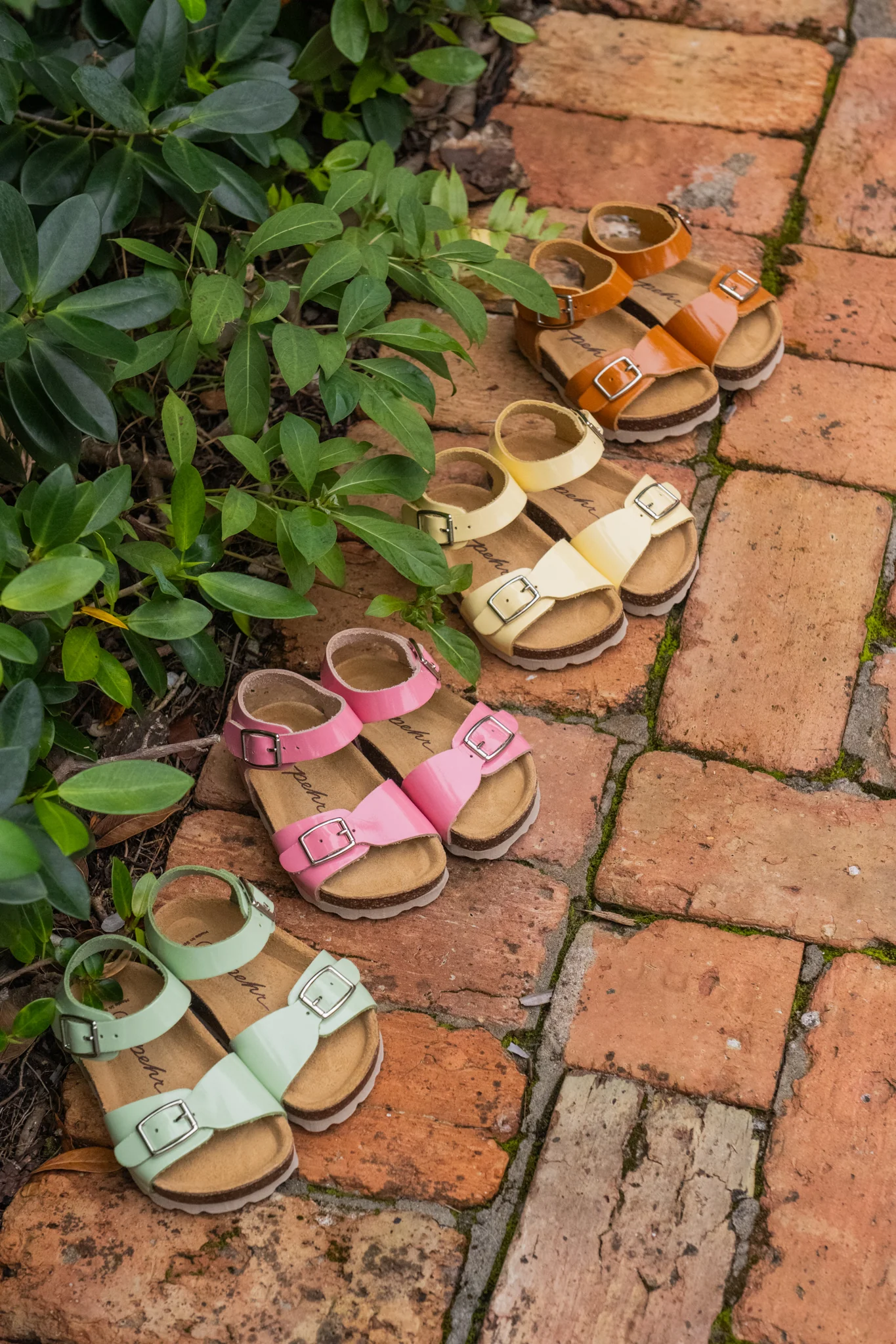 Picnic Sandal - Honeycomb - Image 5