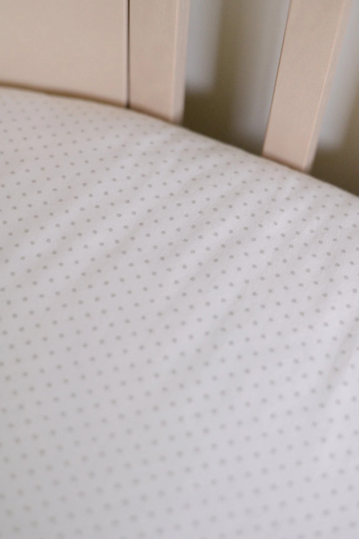 Pin Dot Crib Sheet - Pin Dot Pebble - Image 2
