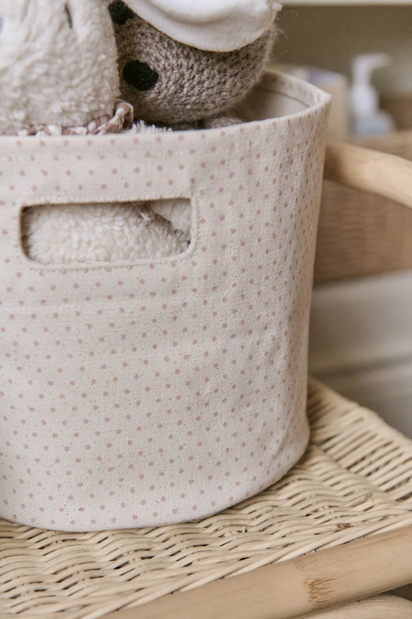 Printed Basket Pint - Pin Dot Peony - Image 2