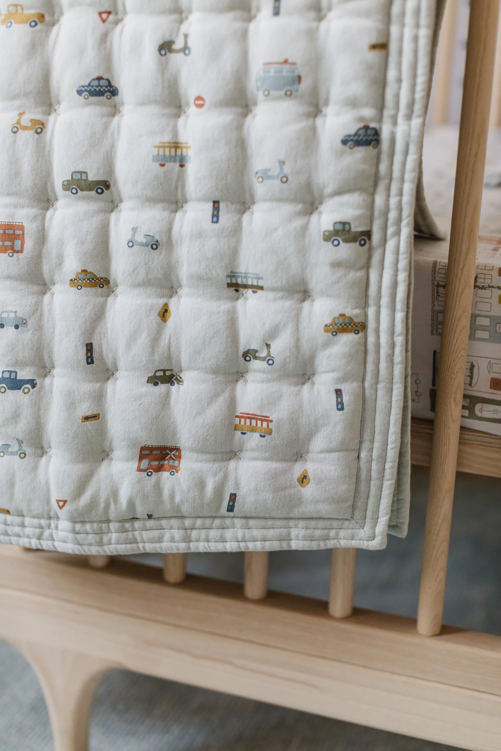 Quilted Chambray Blanket - Rush Hour - Image 3