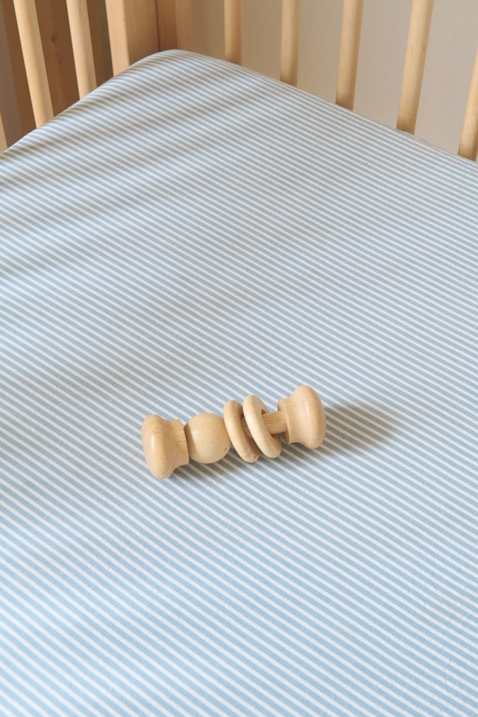 Seersucker Crib Sheet - Marine Blue - Image 5